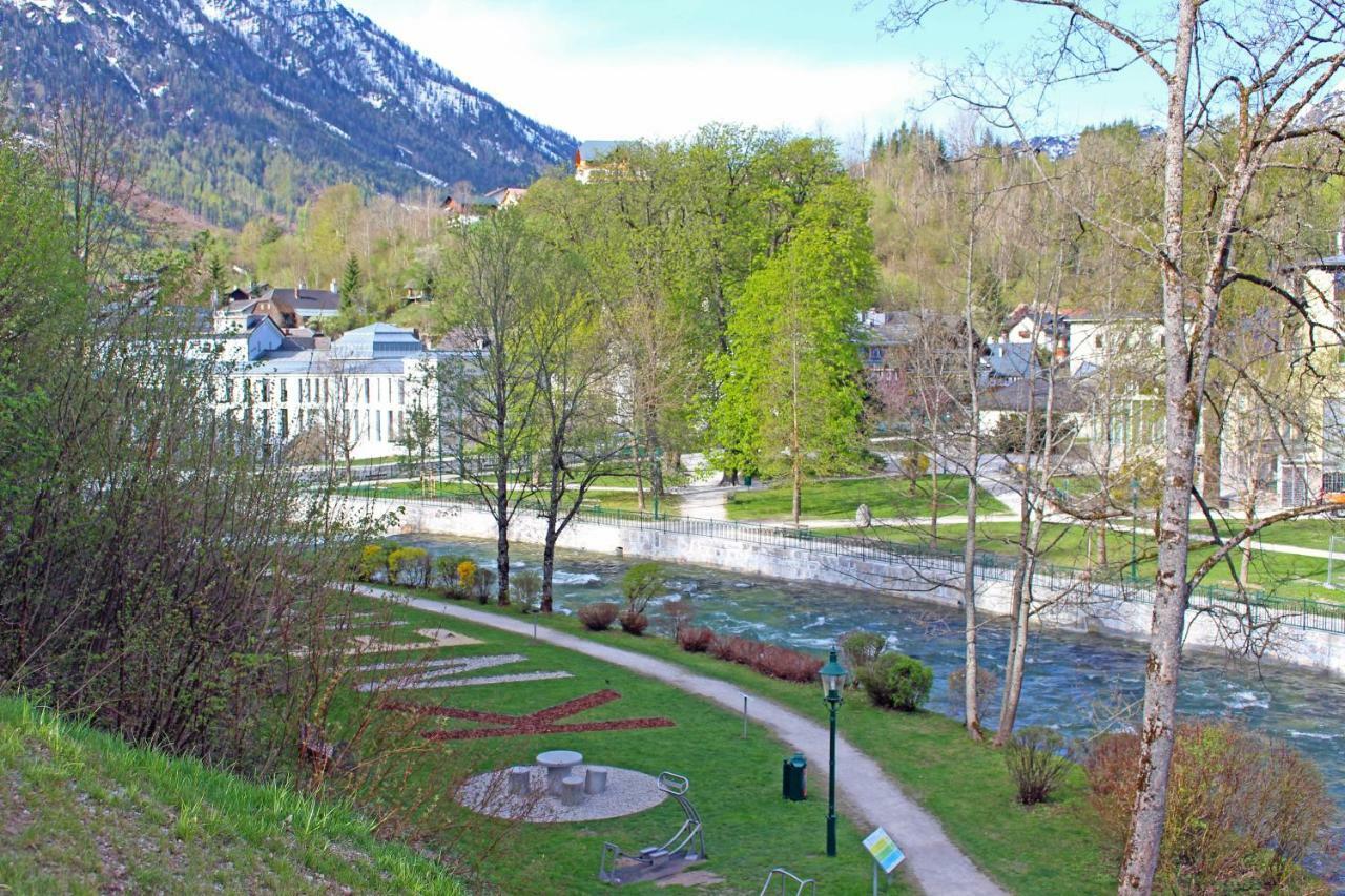 Ferienwohnung Narzisse - City Appartement Im Kurpark Bad Aussee Dış mekan fotoğraf